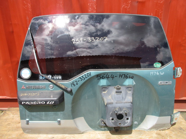 Used Mitsubishi Pajero BOOT LID HANDLE